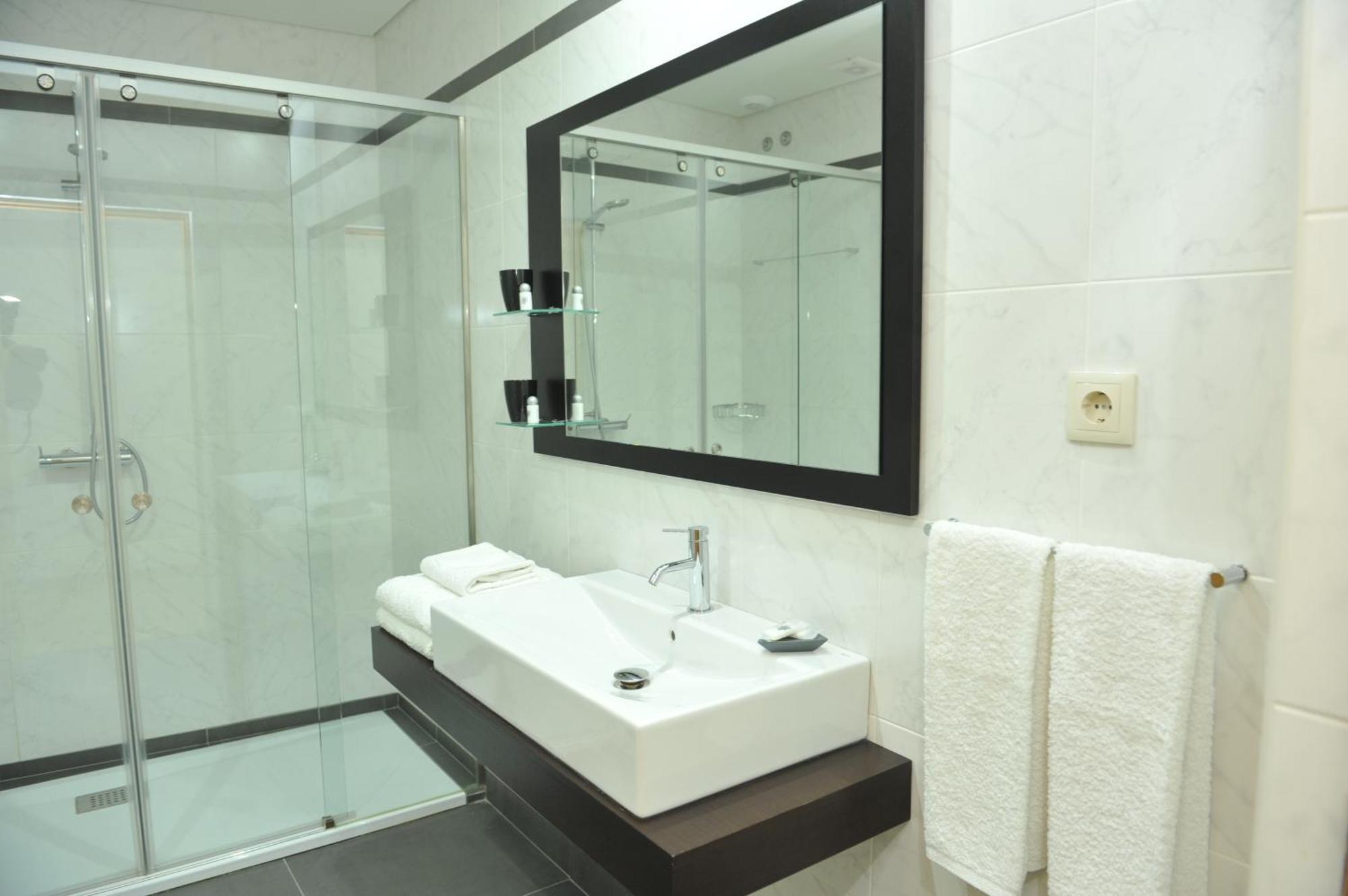 Pensao Santo Antonio Hotel Vila Nova de Famalicão Buitenkant foto